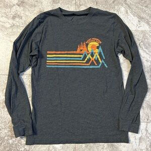 Men’s Rocky Mountain National Park Retro Sunset Long-Sleeve T-Shirt Small
